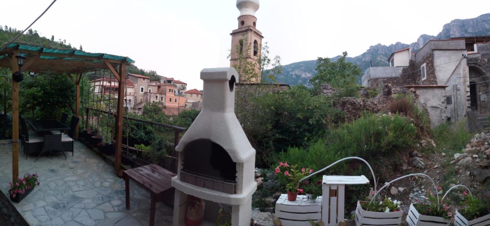 B&B 8A Castelbianco Colletta Екстер'єр фото
