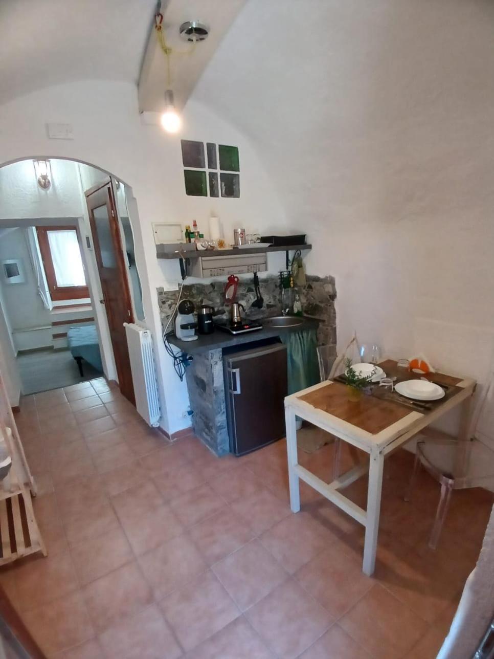 B&B 8A Castelbianco Colletta Екстер'єр фото