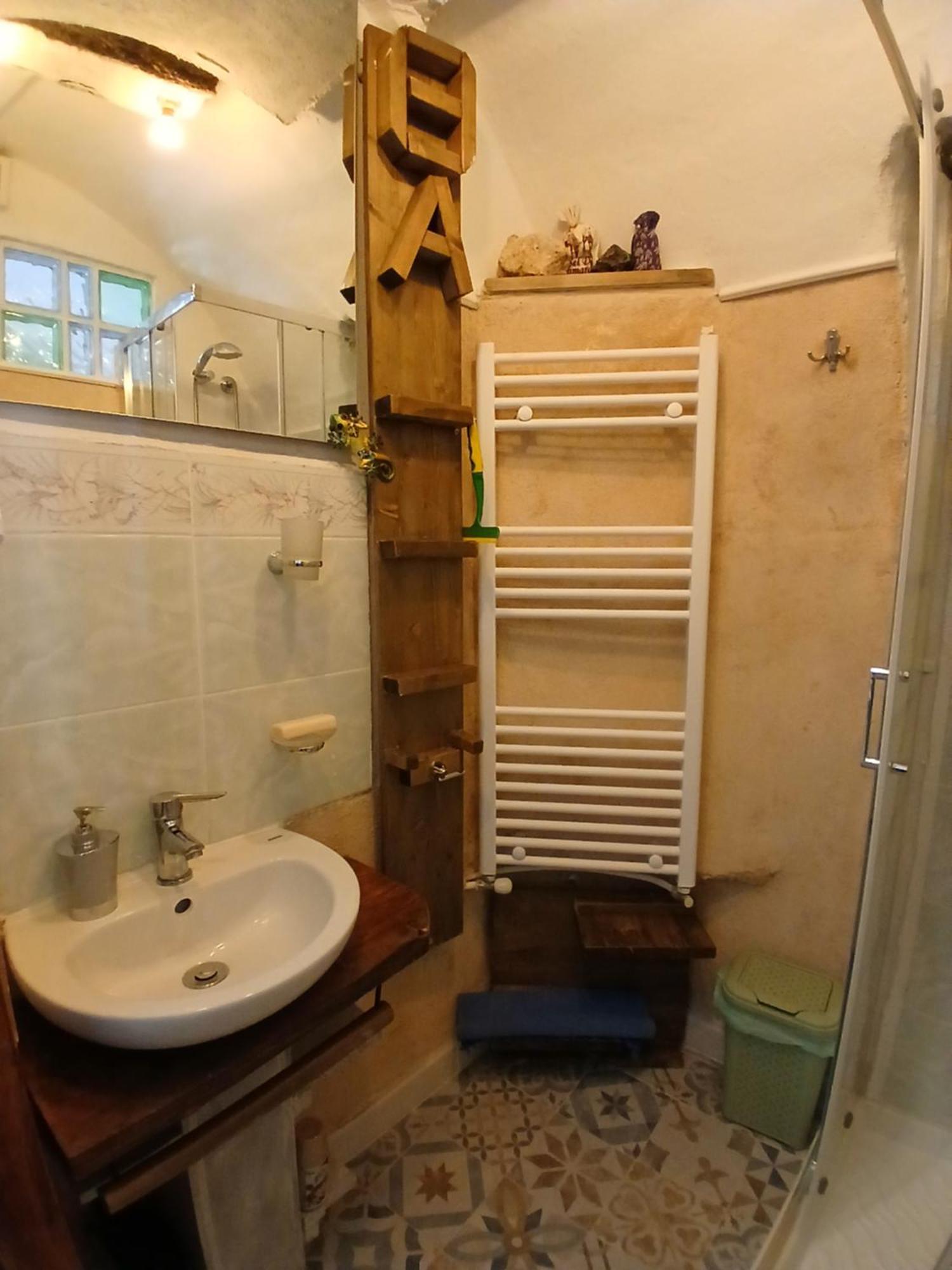 B&B 8A Castelbianco Colletta Екстер'єр фото